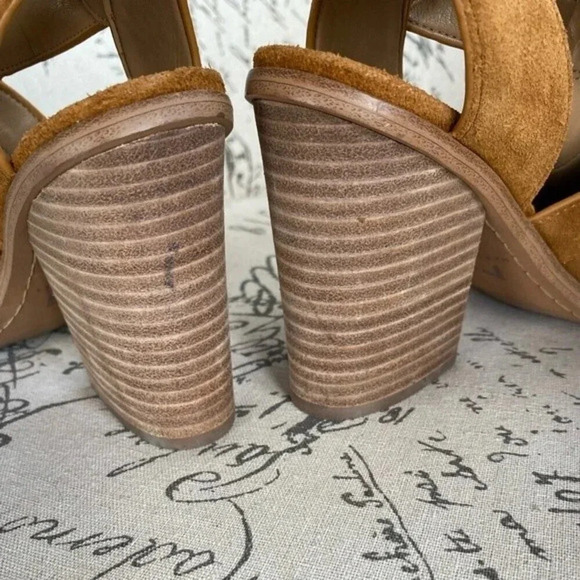 NEW, Marc Fisher, Vega, Suede Peep Toe Sandal, Stacked Block Heel, Tan, Brown - Picture 11 of 13